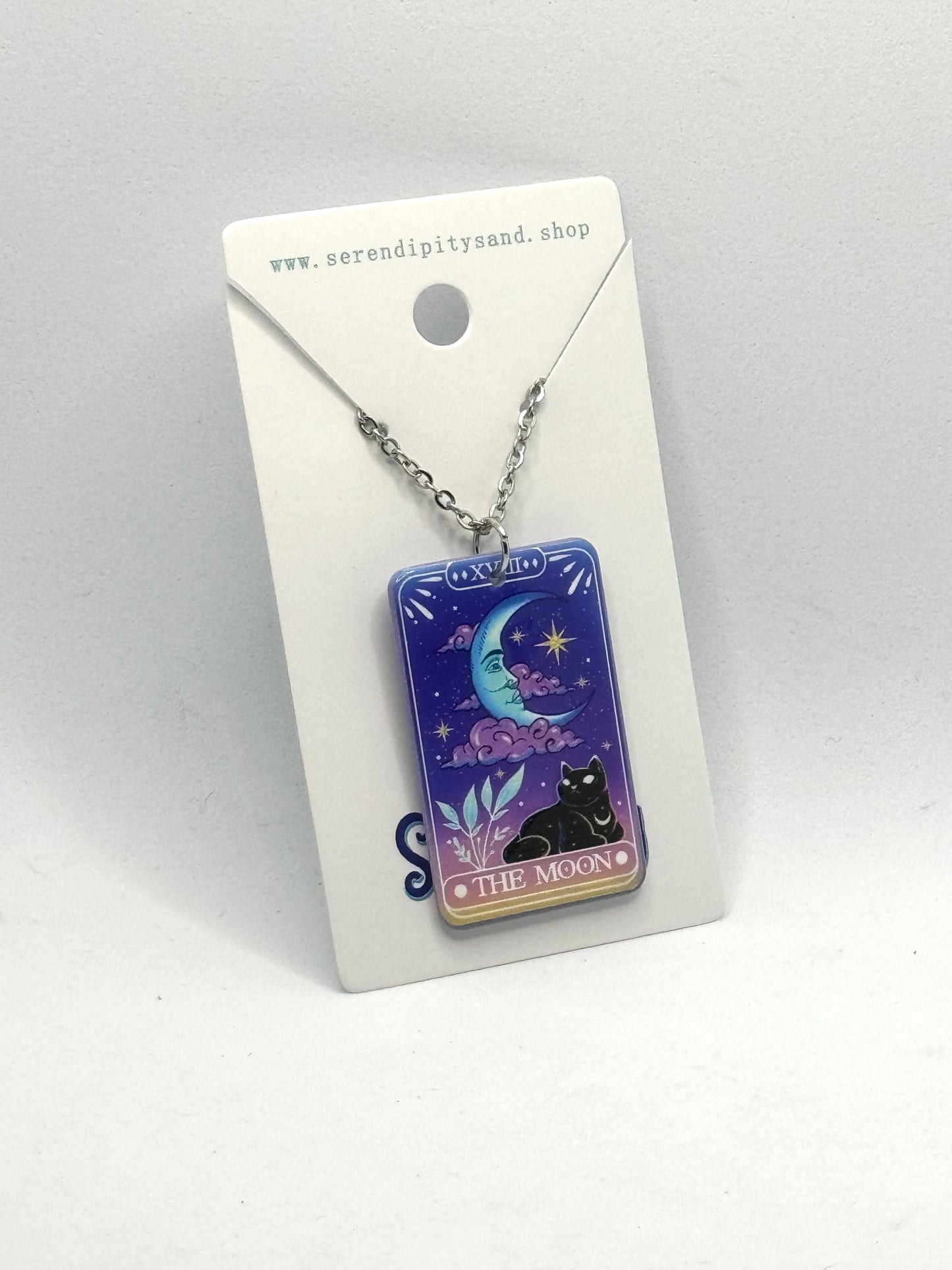 Tarot Necklace: The Moon