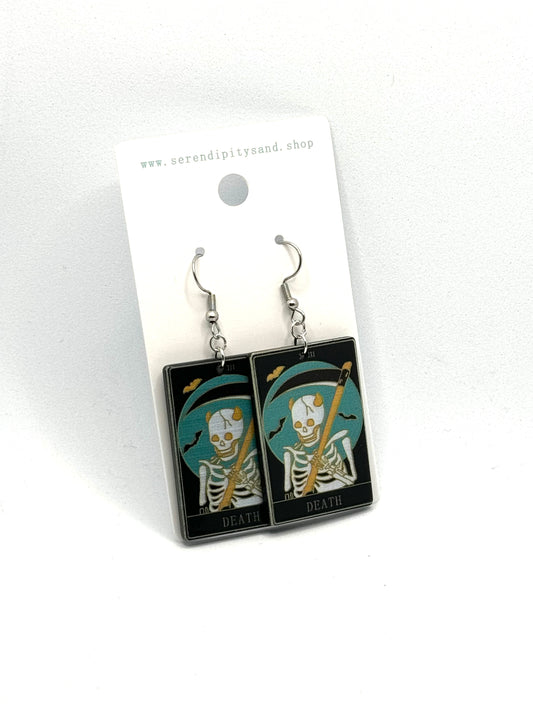 Tarot Earrings: Death