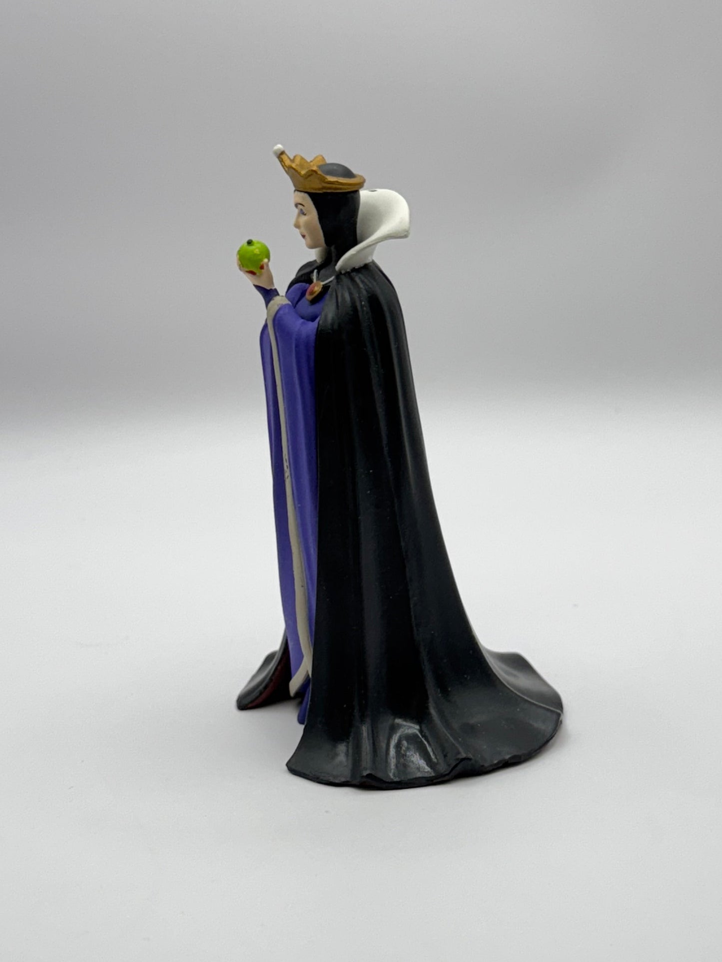 Disney Villains: The Evil Queen
