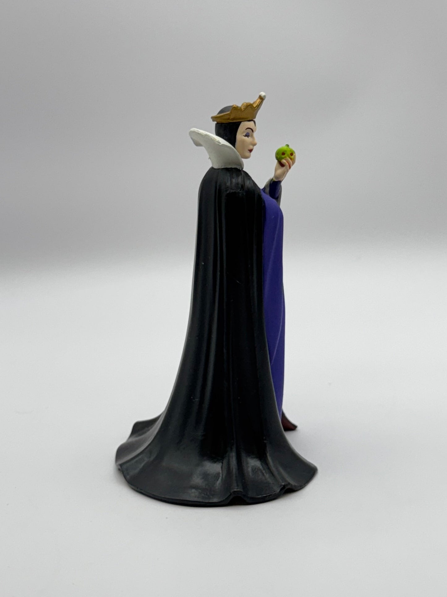 Disney Villains: The Evil Queen